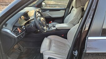 BMW X5 F15 3.0D.R.V.2014,7 MÍST, ČR,PO SERVISETOP - 10