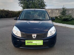 Dacia Sandero 1.6 rok 2012 - 10