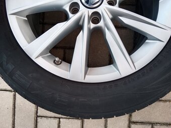 alu kola 5x112 r17 VW Tiguan a letní pneu 235/55/17 - 10