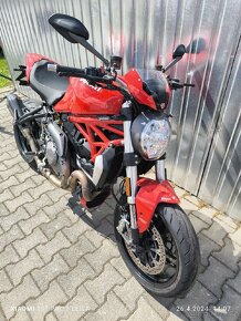 Ducati Monster 1200 - 10