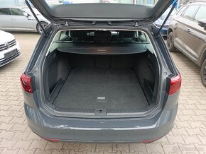 VW Passat B8 2.0TDI 110kW DSG Matrix LED ACC ERGO Navi DAB - 10