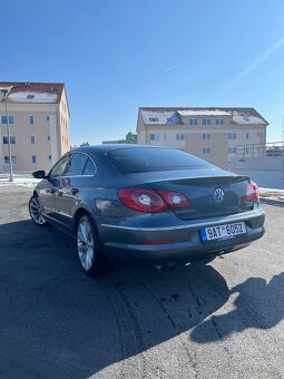 Volkswagen Passat CC - 10