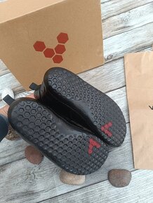 Luxusní barefoot černé kožené boty Vivobarefoot Scott 43 - 10