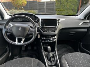 Peugeot 2008 1.2i 60KW r.v 2018 nové v ČR - 10