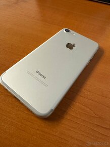 iPhone 7 128GB - 10