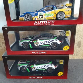 1:18 Autoart okruhove modely - 10