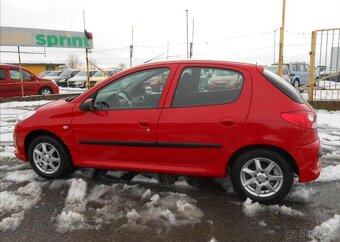 Peugeot 206 1,1 44 kW PLUS KLIMA Serviska benzín - 10