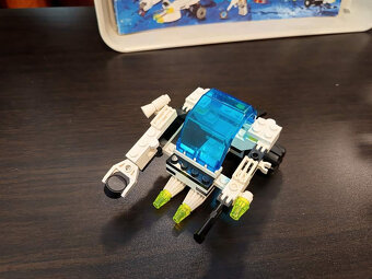 LEGO Space 6982 Explorien Starship +návod - 10