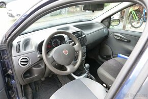 Fiat Punto 1.2i 44kw Clasic - 10