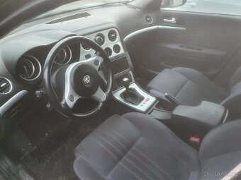 Alfa Romeo 159 1.9jts - 10