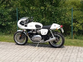 Triumph Thruxton 1200 - 10