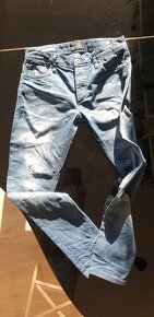 Prodám zánovní jeans kalhoty, 3ks (Jack & Jones) - 10