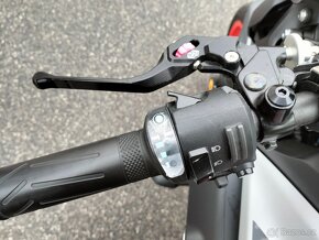 Yamaha MT-07 - 11