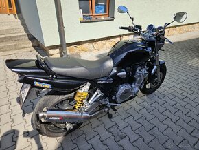 Yamaha xjr 1300 - 11