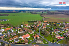 Prodej rodinného domu, 330 m², Běrunice, ul. Ve Dvoře - 11