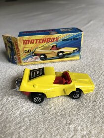 MATCHBOX/LESNEY autíčka - 11