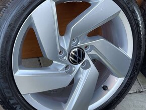 RICHMOND VW GOLF GTI  5x112 205 50 17 Zimné - 11