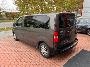 Toyota Proace 1.5D-4D, 8míst, manuál - 11