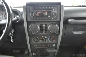 JEEP WRANGLER 3.8i 145kW - 11