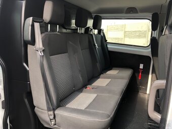 Ford transit custom 6míst L2H1 r.v. 2019 96kw klima - 11