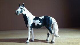 SCHLEICH Koně SBĚRATELSKÉ FIGURKY 13 - 11