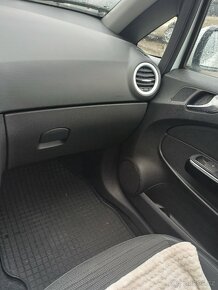 OPEL Corsa D, 1.2 +LPG, soukromý prodejce - 11