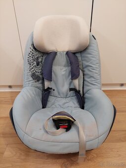 Maxi Cosi set: 2x autosedačka (0-13 kg a 9-18 kg) + základna - 11