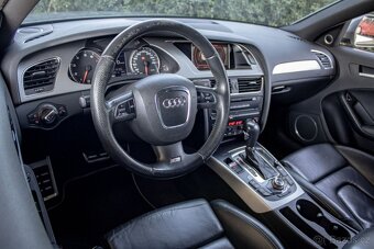 Audi A4 3.2 FSI V6 quattro tiptronic - 11