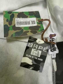 Černo bílá bape hoodie - 11