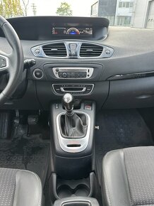 Renault Grand Scenic 1.6i 16V 81kw, ČR, 1. maj., FACELIFT - 11