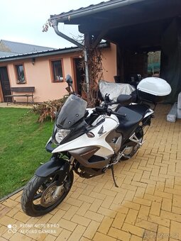 Honda VFR 800 crossrunner - 11