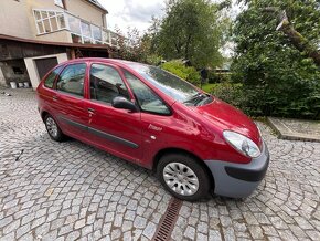 Citroen XSARA PICASSO 1.8 - 85KW - Benzín - 11