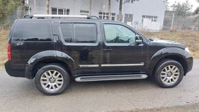 Nissan pathfinder 3.0 dci V6 170kw - 11