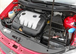 Volkswagen Polo 1,9 TDI74 kW CROSS Serviska nafta manuál - 11