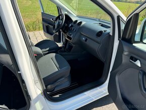 Volkswagen Caddy 2.0 TDI, 4x4, 2x šoupačky - 11