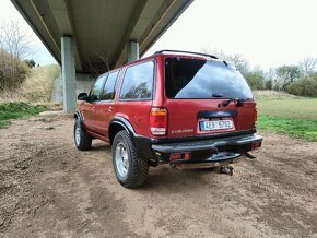 Ford Explorer 4.0 V6 4x4 LPG - 11