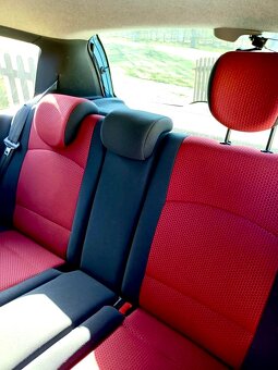 RENAULT CLIO HATCHBACK, TYP: B Palivo benzín. Třídveřový. KR - 11
