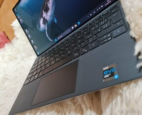 DELL XPS 9310 OLED dotykový 3.5K (pův. 50 000 Kč) - 11