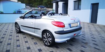 Peugeot 206 CC Kabriolet 1,6i - 80kw. SLUŠNÝ STAV I VÝBAVA - 11