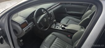 VW PHAETON 3.2i 177kw 4x4 rok-2004 najeto 256tis/km - 11