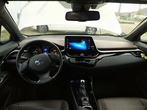 Toyota C-HR 1.8-l-VVTi Hybrid Style Selection - 11