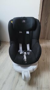 2x Britax Romer Dualfix - 11