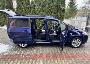 Mazda 5 2,0i -7 Míst ,1 Majitel , Tažn benzín - 11