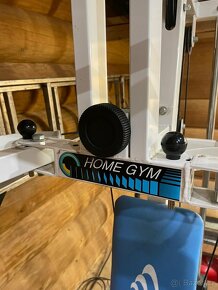 Cvičící stroj Home Gym - 11