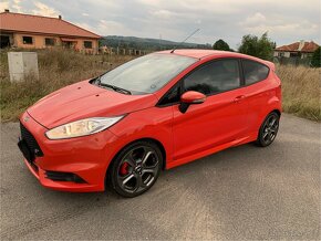 Ford Fiesta St - 11