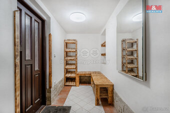 Prodej rodinného domu, 364 m², Velká Bukovina - 11