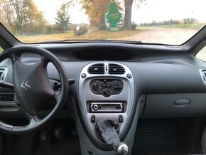 Citroen Xara Picasso - 11