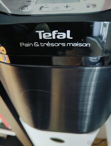 Domácí pekárna Tefal - 11