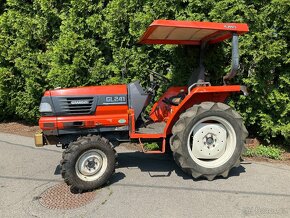 Japonský traktor Kubota GL241, 24Hp + stříška - 11