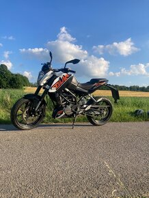 KTM Duke 125 ABS - 11